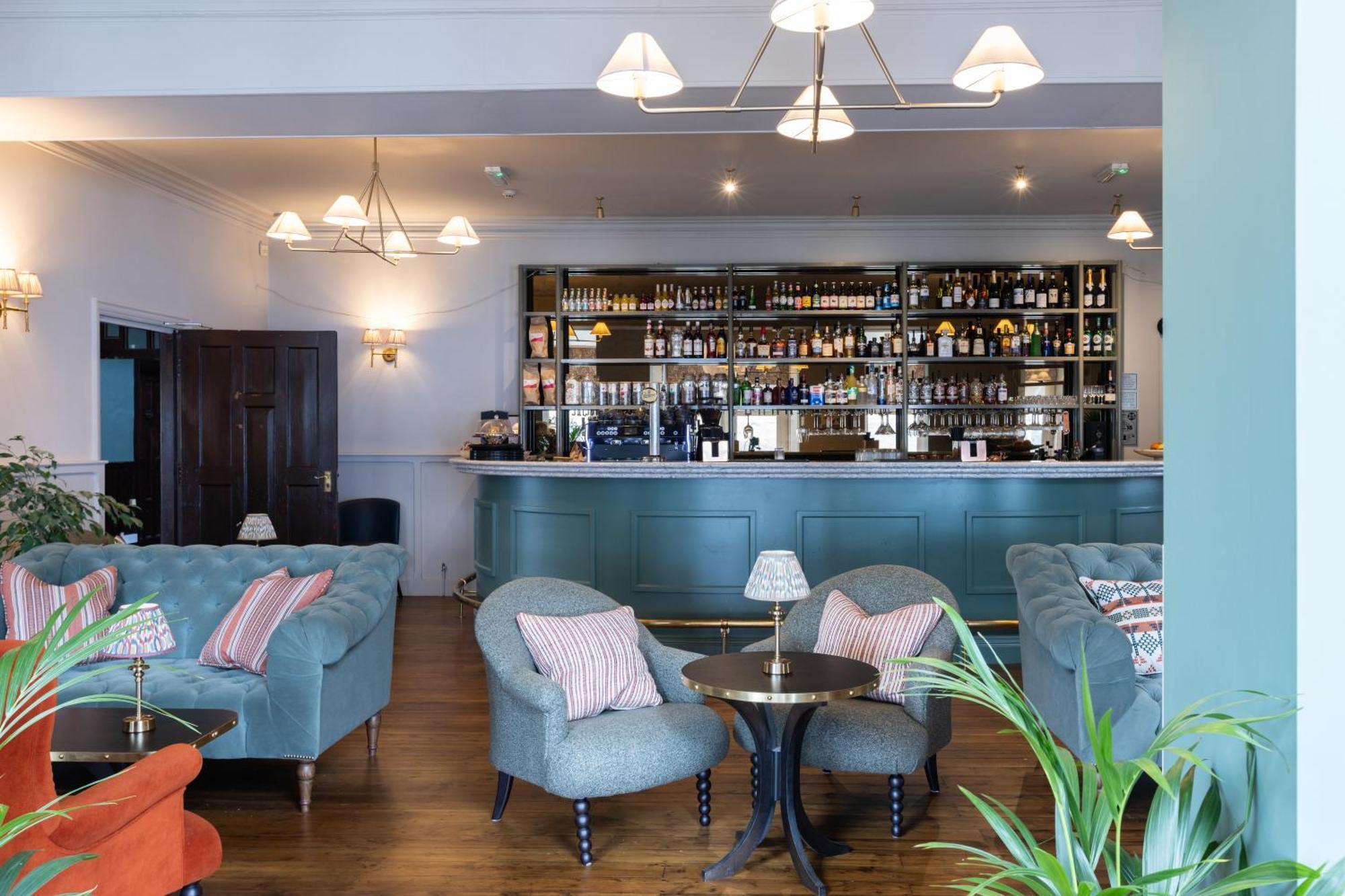 Hotel Victoria Robin Hood's Bay Bagian luar foto