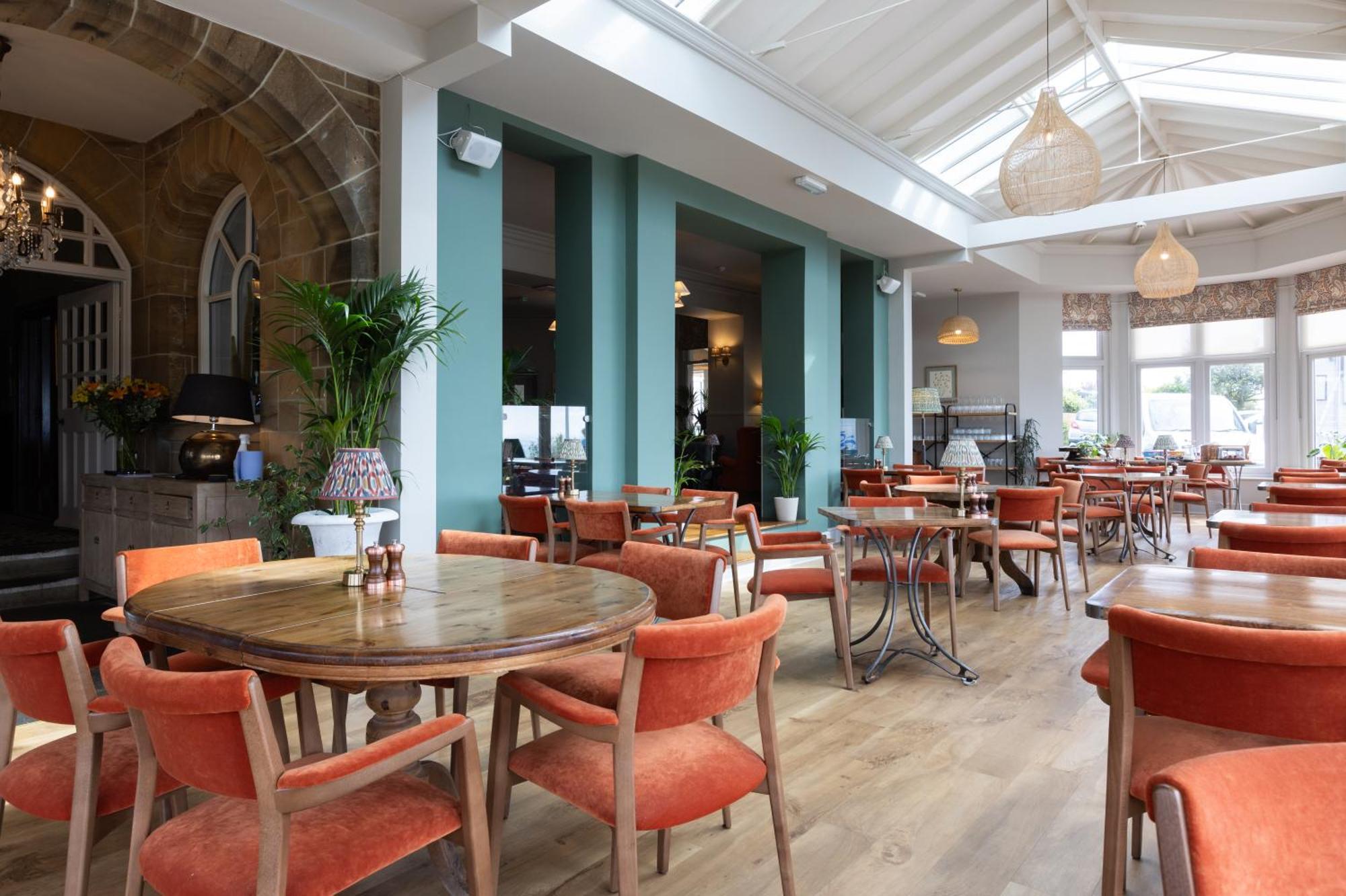 Hotel Victoria Robin Hood's Bay Bagian luar foto
